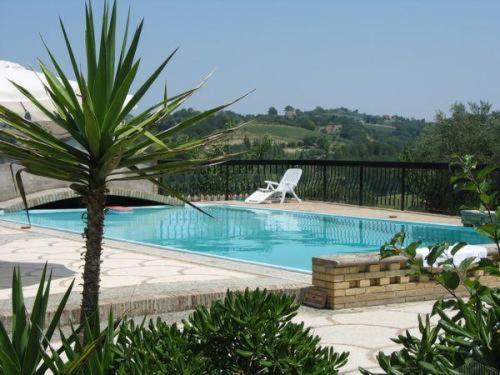 Hotel Villa Castellani Mogliano Bagian luar foto