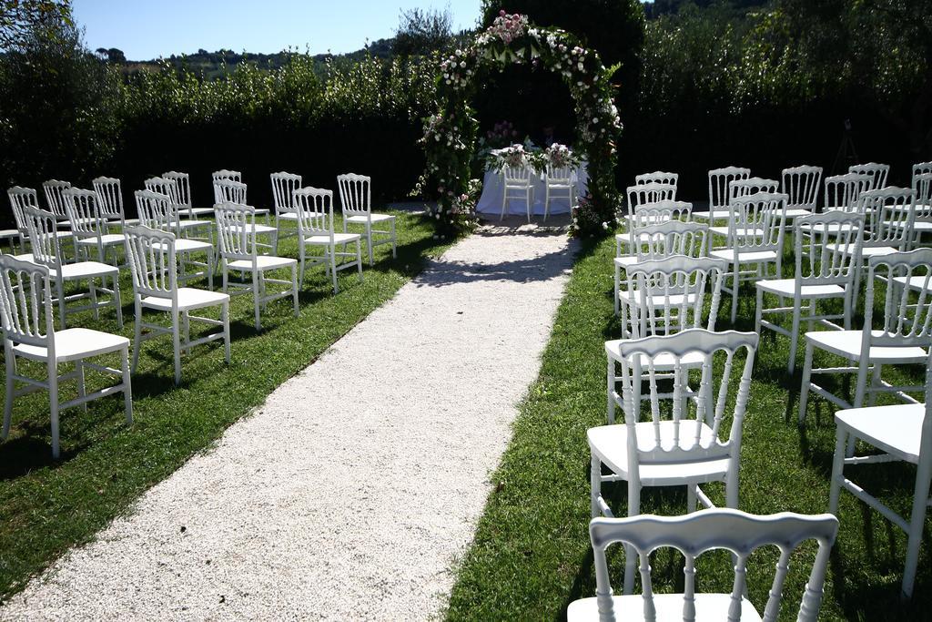 Hotel Villa Castellani Mogliano Bagian luar foto